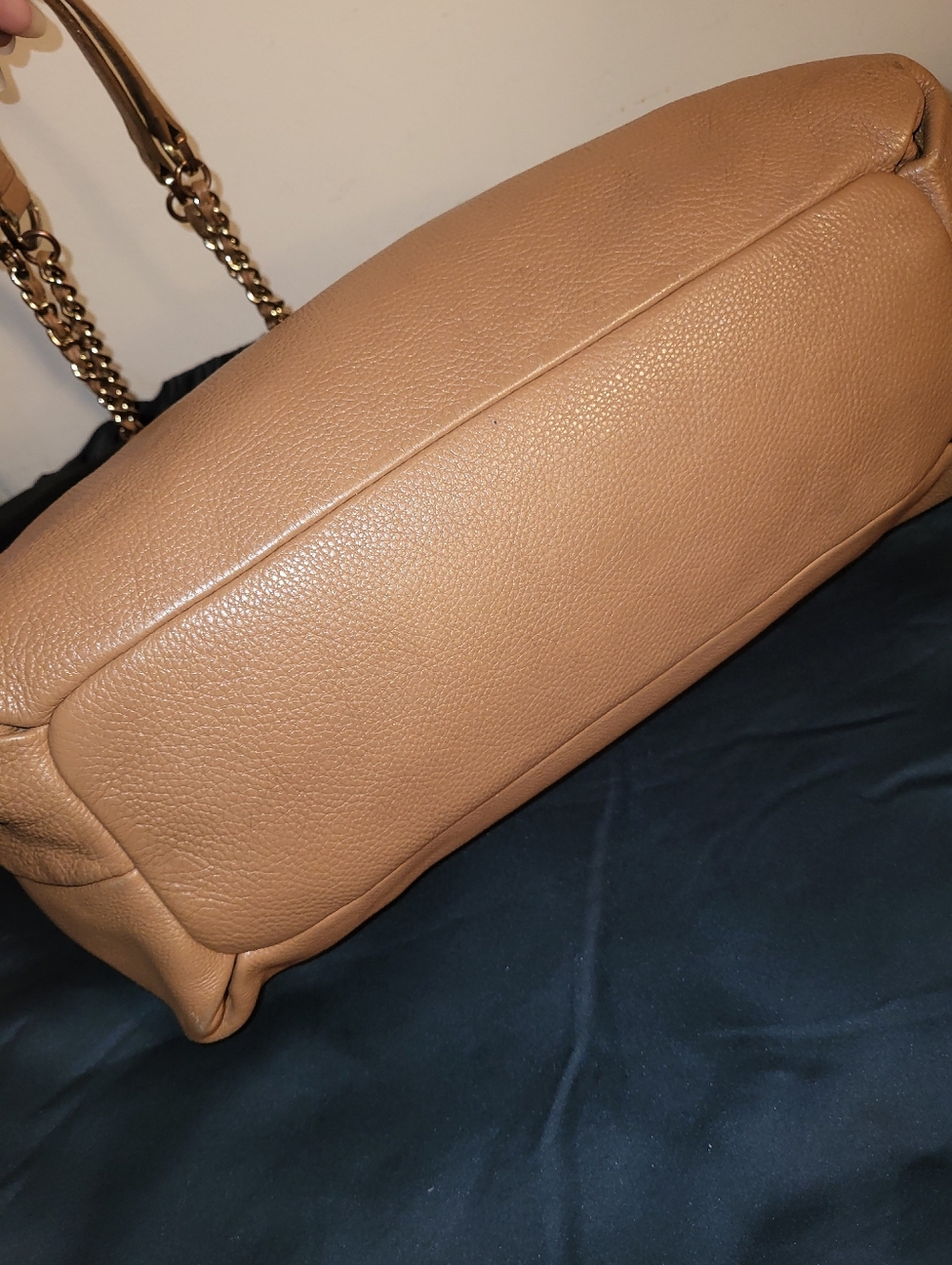 Tory Burch Tan Leather Tote with Chain-Strap/ Comes With COA EUC - Picture 6 of 10